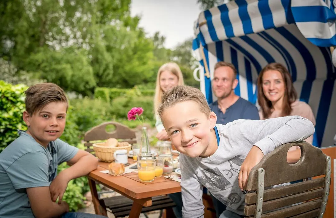 Rügener Ferienhäuser am Hochufer-1