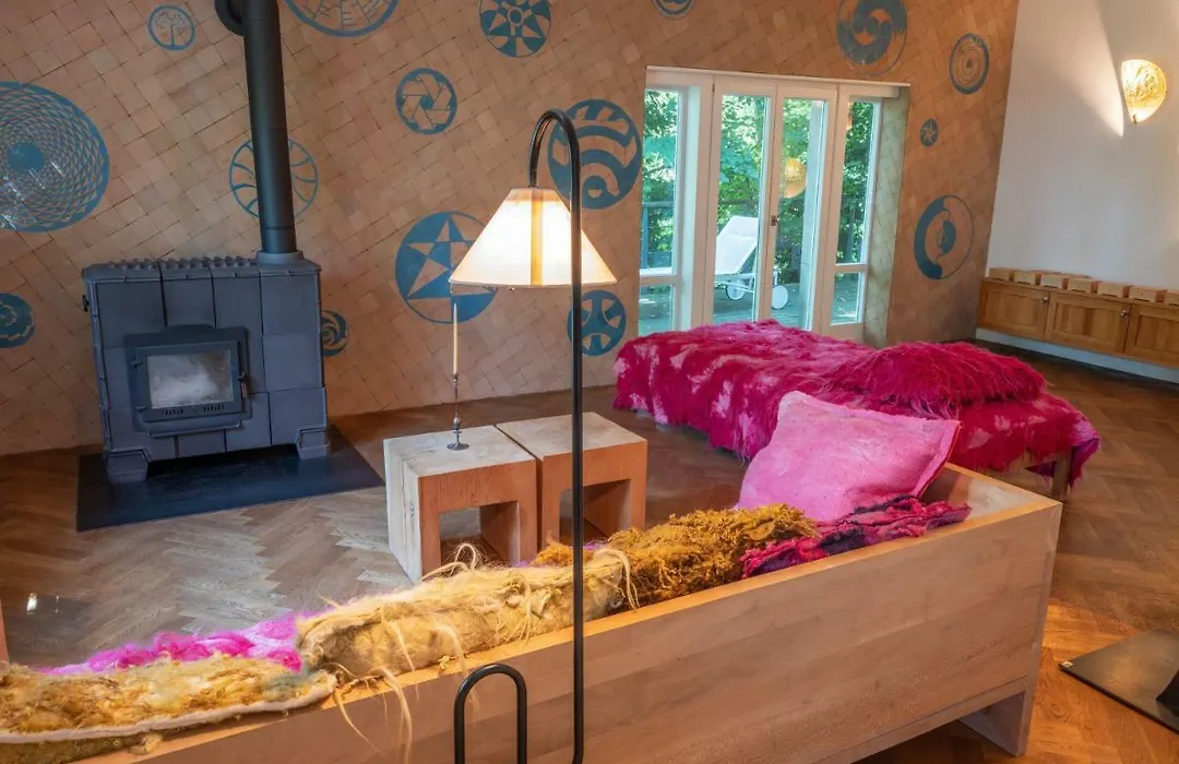 Suite Martinus am Vortexgarten Mathildenhöhe-1