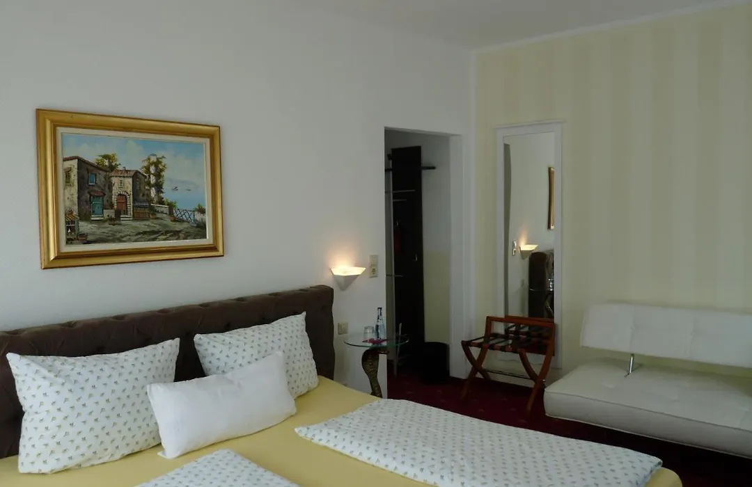 Hotel Geissler-1