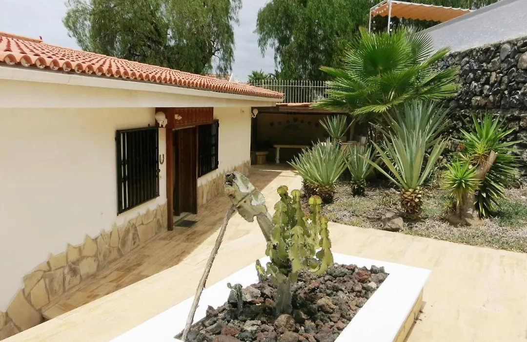 Sunny House With Private Pool And Sea View-1