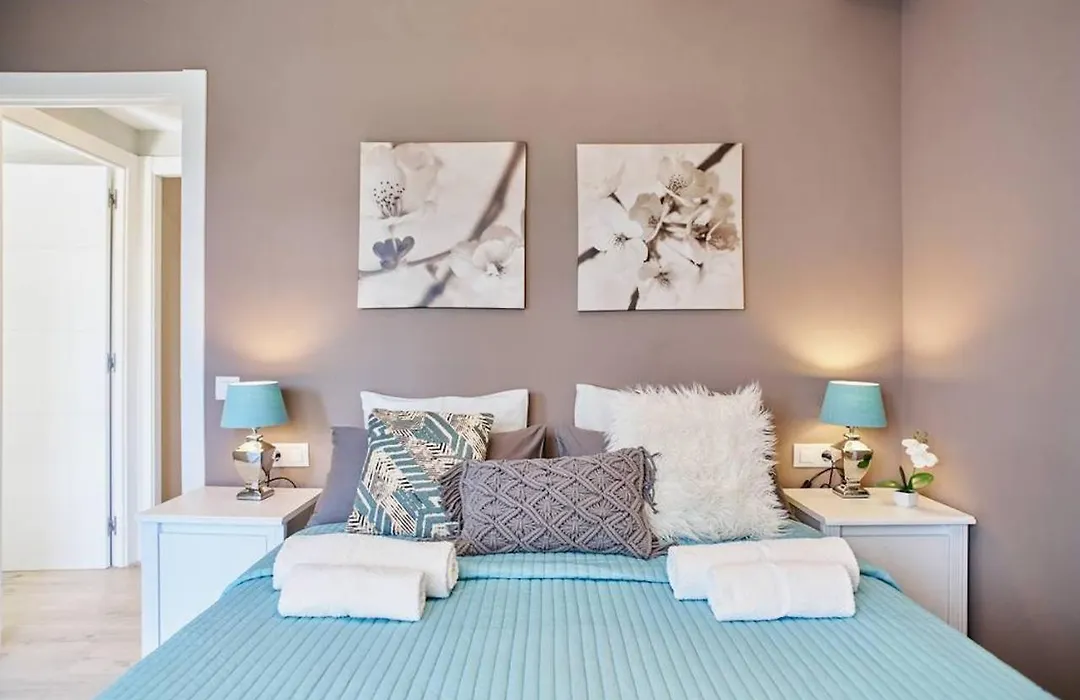 Pure Pool Sensation Apartment Sitges-1