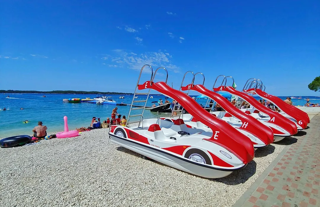 Mobile Homes Bi Village - Adriatic Kampovi-1