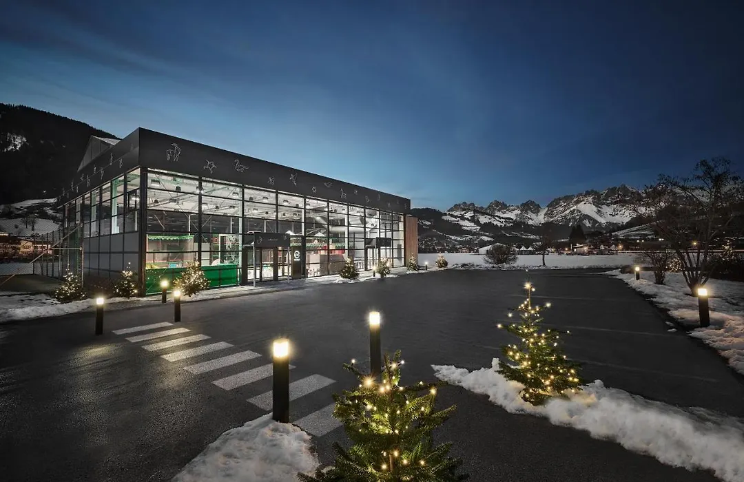 Lisi Family Hotel-1