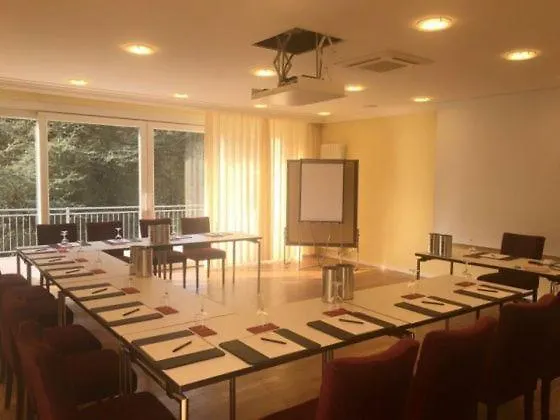 Bielefelder Berghotel zum Stillen Frieden-1