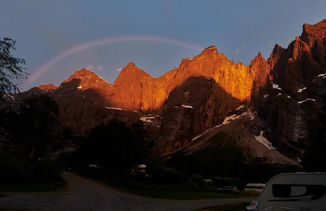 Trollveggen Camping-1