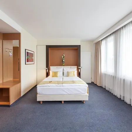 Novum Hotel Ambassador-2