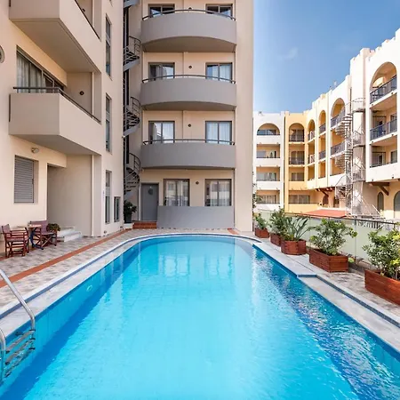 Icarus Apartments-2