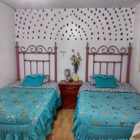 Escocie Quito Colonial-3