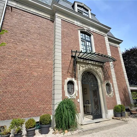 Villa De Noailles-2