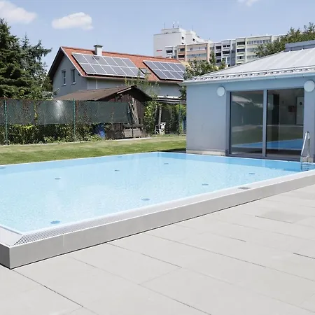 Rooftop Terrace, Free Garage Parking And Pool!-2