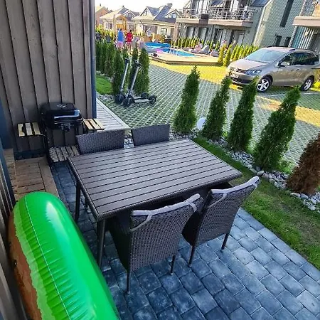 Vaivorykstes 7D Apartamentai Su Baseinu Vasaros Metu-2