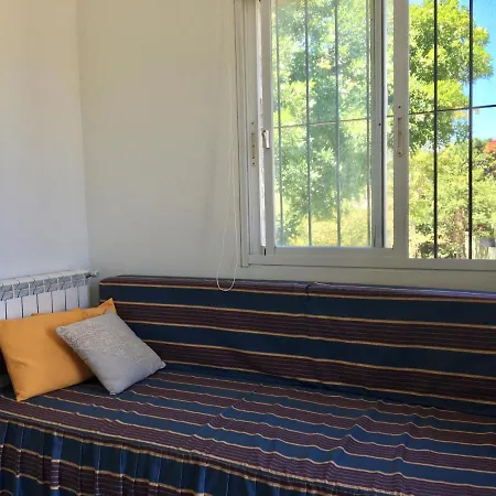 Apartamento Con Excelente Ubicacion Y Vista Al Rio Y Hermosa Piscina Super Disfrutable-3