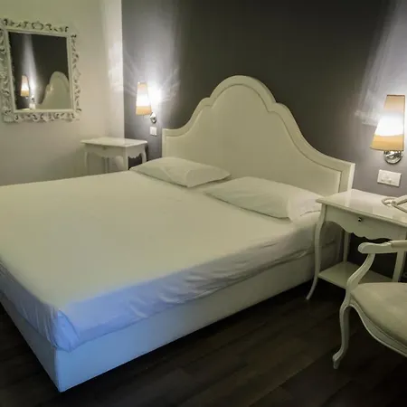 Blue Relais Maggiore-3