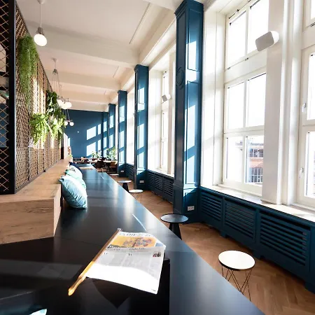 PHNX Aparthotel Hamburg-2