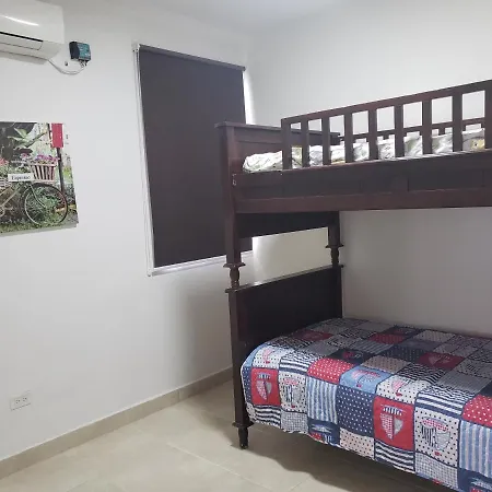 Elegante Apartamento Discreto, Con Playa Y Piscina-2