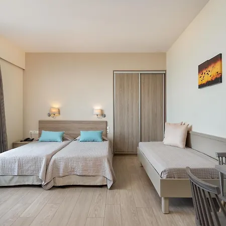 Icarus Apartments-3