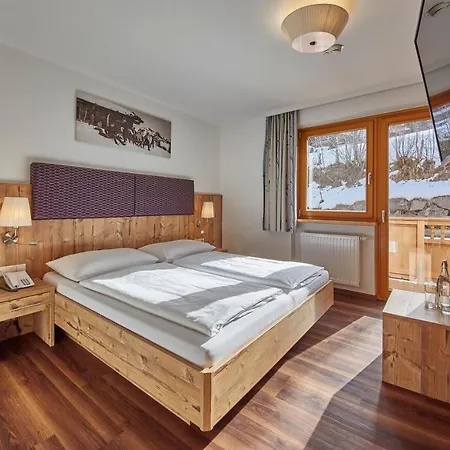 Johanneshof - Dein MOUNTAIN Wohlfühlhotel-3