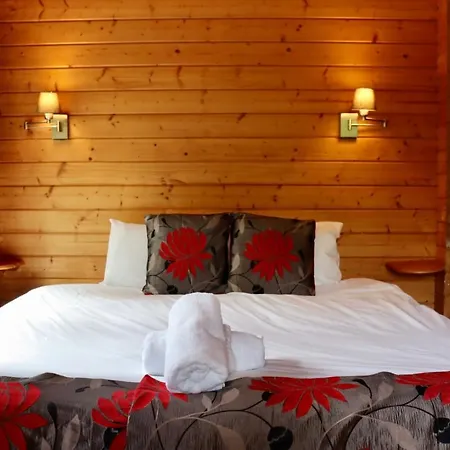 Lodge 38 Rowardennan , Loch Lomond-2