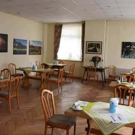 Hotel Deutsche Eiche-2