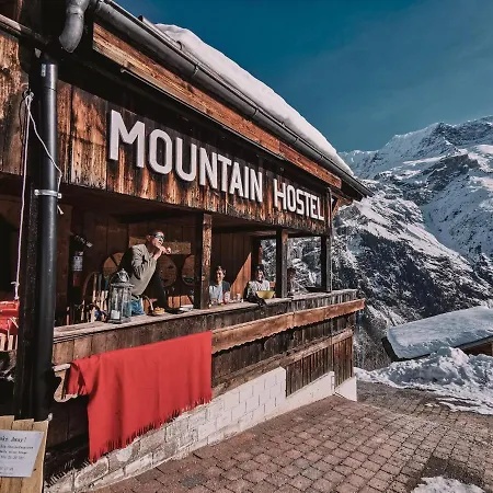 Mountain Hostel Gimmelwald-3