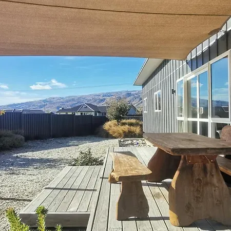 Cromwell Safari Bach - Holiday Home-3
