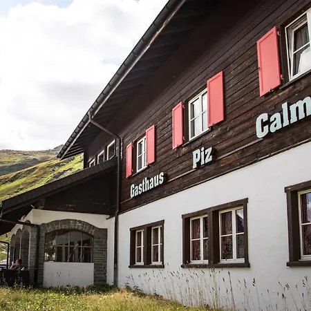Berggasthaus Piz Calmot-2