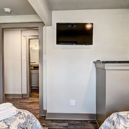 Flats Cottages Ab-2