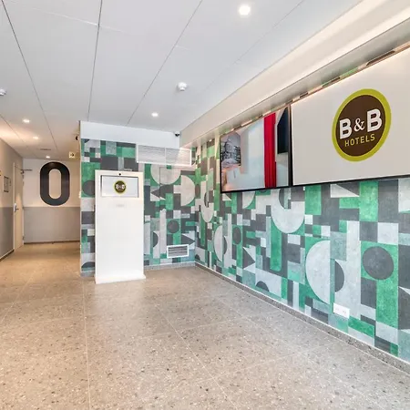 B&B HOTEL Antwerpen Centrum-2
