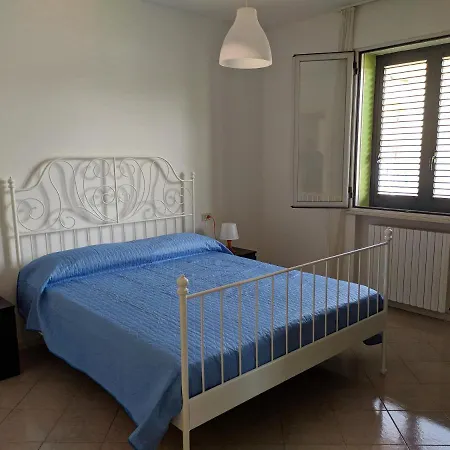 Residenza Silvestro A 2 Minuti Dalla Fiera E Dal Mare!-3