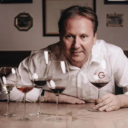 DER GREIL - Wein&Gourmethotel-2