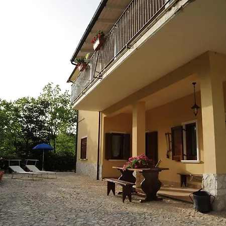 Very Cozy Apartment In The Center Of Rome-3