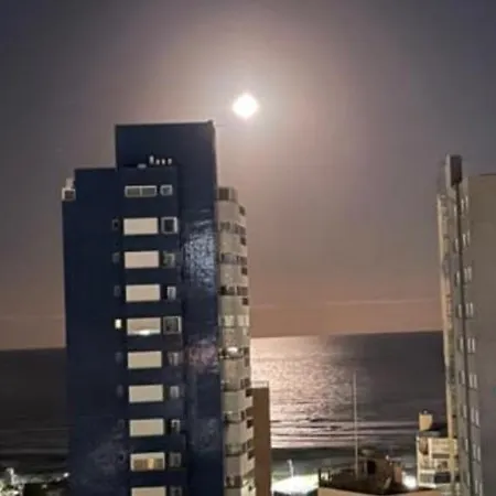 Apartamento No 20 Piso Com 90M2 E Linda Vista-3