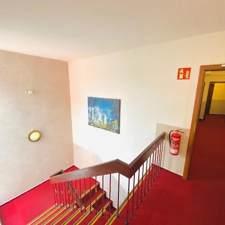 Hotel Grimm-2