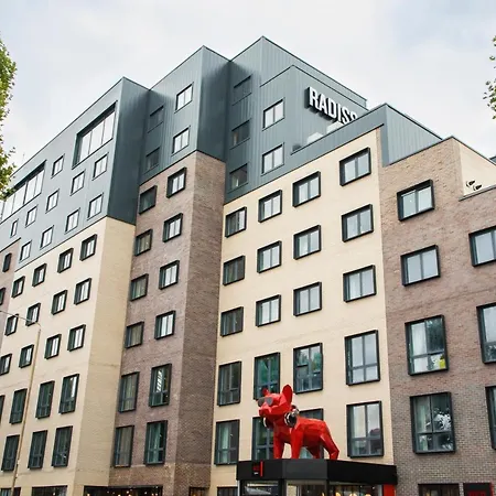 Radisson Red London Greenwich The O2-2