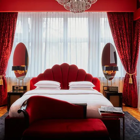 Provocateur Berlin, Part Of Sircle Collection-3