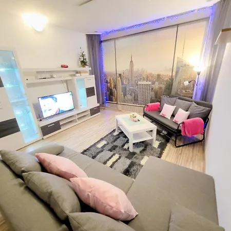 Velky Apartman 2-2