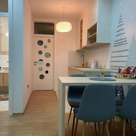 Alexandrea Apartments-3