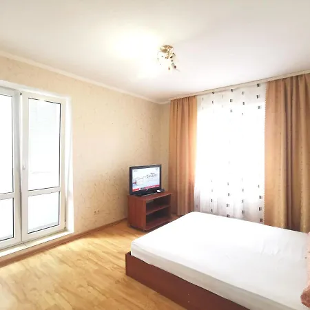 Lavina Mall Apartments 4-2