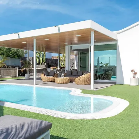 Hyde Park Lane Villas-2