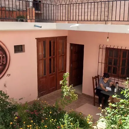 Imaynalla Humahuaca Hostl-3