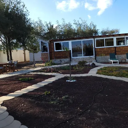 Fuerte Action Guest House-2