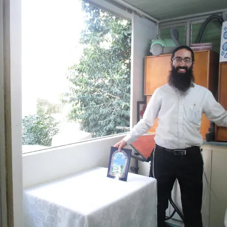 דירת אירוח בצל האילנות-2