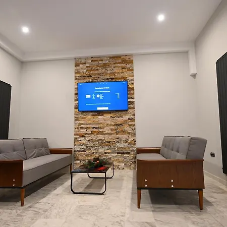 R&B Apartments-2