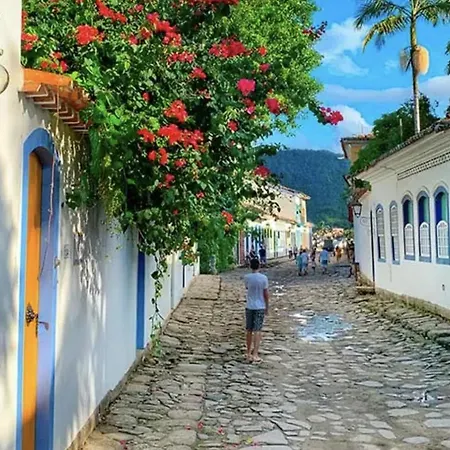 Mai Chameguin Hospedagens Paraty-3