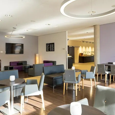 Messe & Airport Hotel Stuttgart-2
