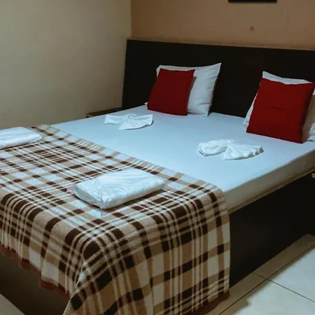 Hotel Tenda Santana-2