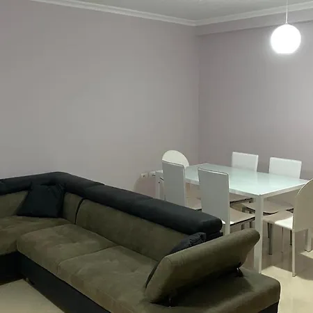 Ami Apartment-2