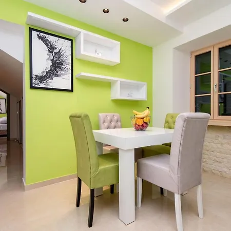 Apartman365Kotor-2