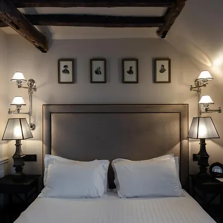 Hotel Saint-Louis En L'Isle - Notre-Dame-3