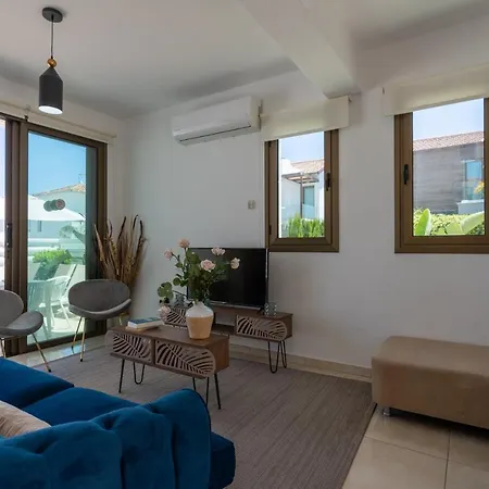 Sea La Vie 3-Br Villa In Protaras-2
